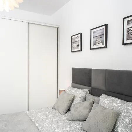 Apartament Sea Holiday Kolobrzeg Exterior photo